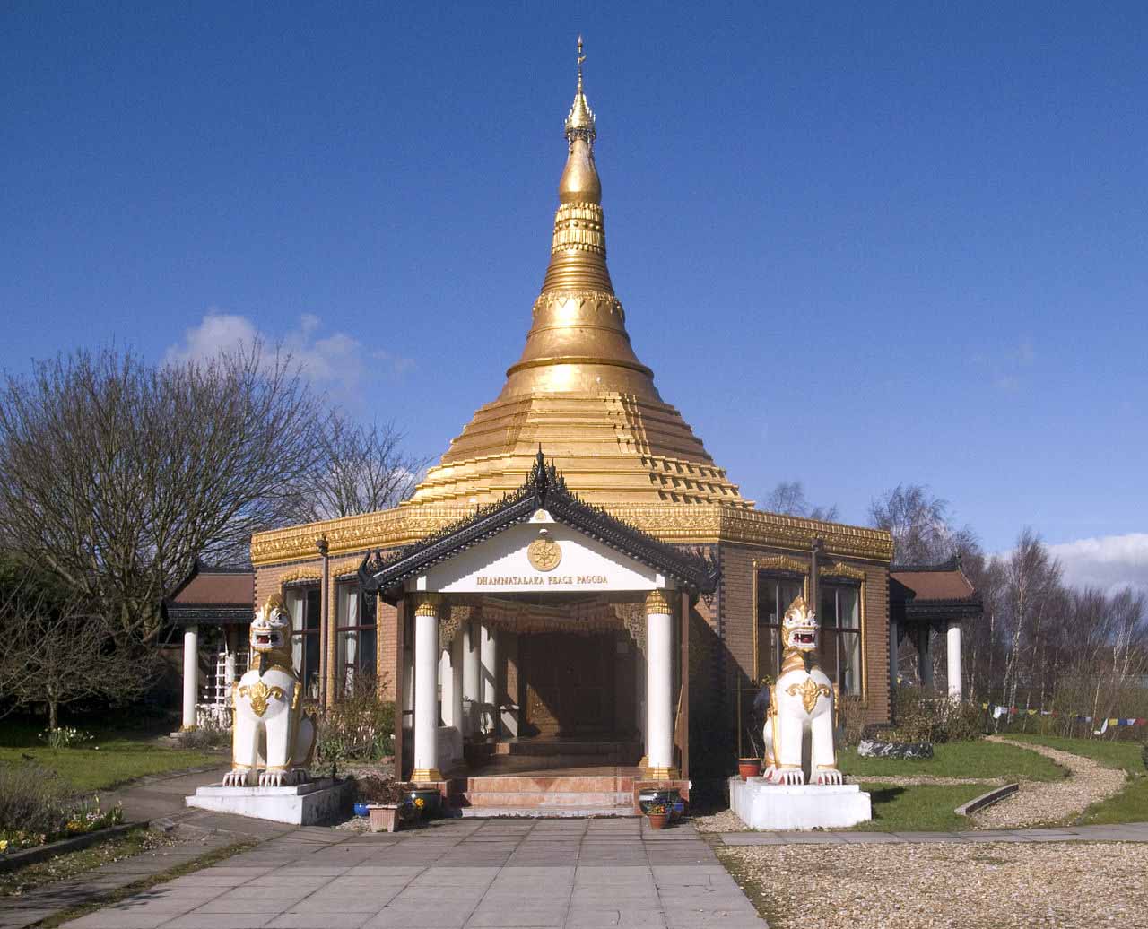 Where Are The Buddhist Temples Located In The UK Thai Girlfriend Visa 